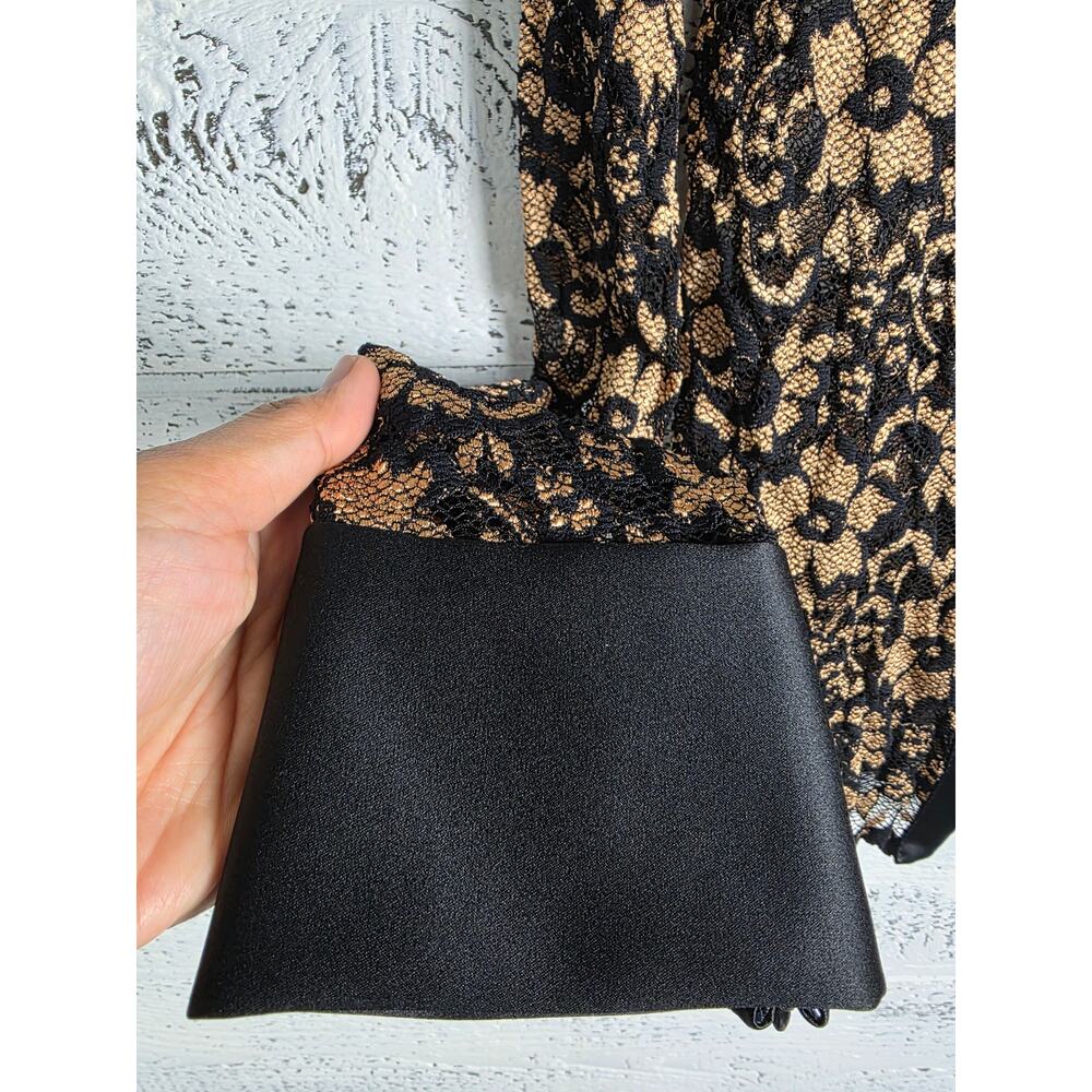 Vtg Cache Black Gold Metallic Floral Lace Zip Front Top Cardigan L EUC USA - Picture 3 of 10